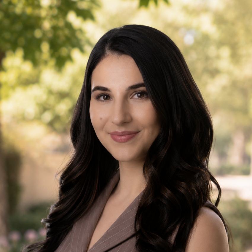 Natalie Tergalstanian, AMFT, APCC, therapist at Aspire Counseling Group in Arcadia, California.