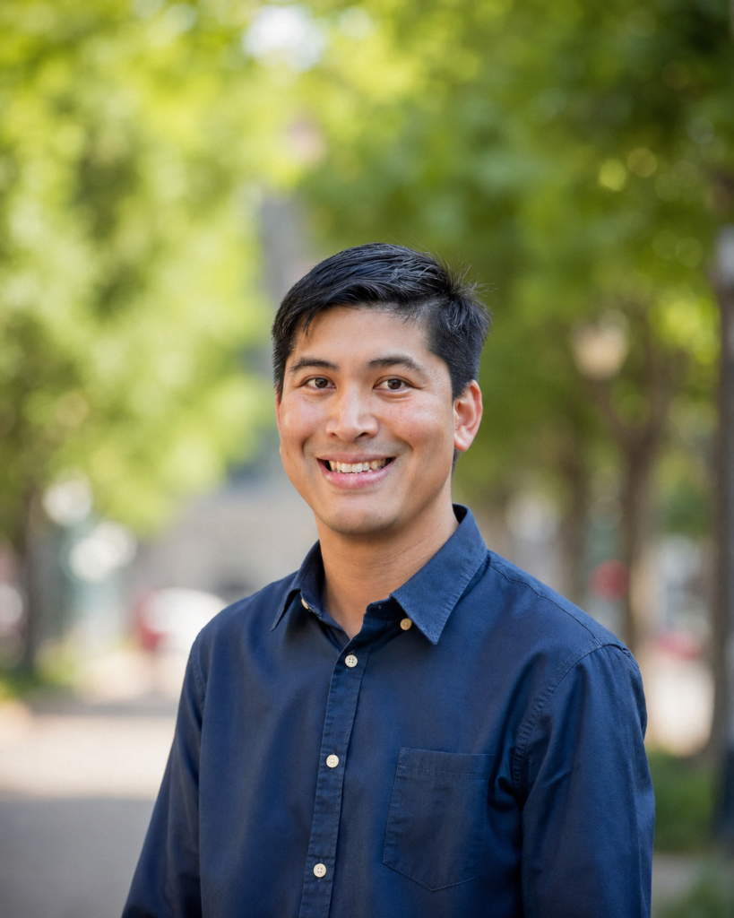 Stephen Valenciano, LMFT, autism and ADHD therapist at Aspire Counseling Group in Arcadia