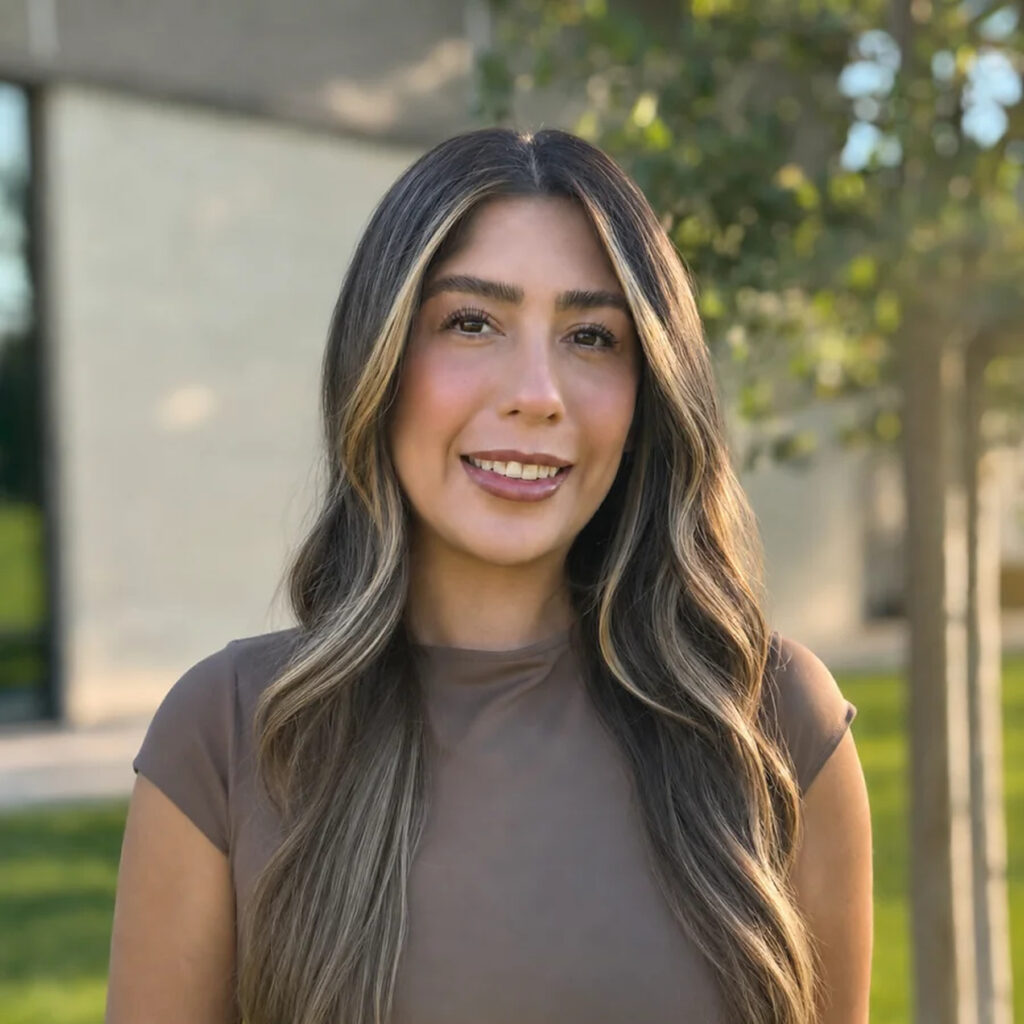Adriana Sanchez Morales, AMFT, bilingual English and Spanish therapist at Aspire Counseling Group in Arcadia, California